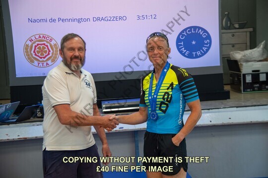 A-Presentation-3641-1672