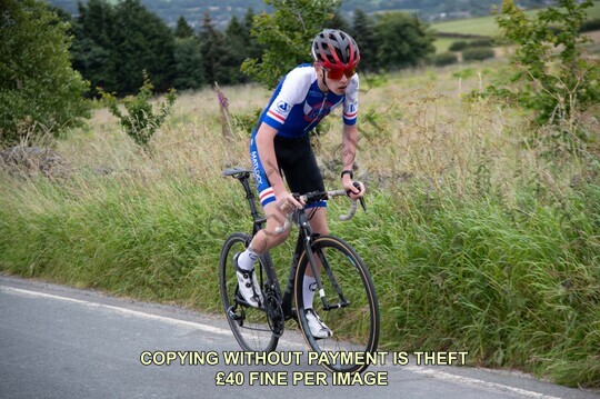 Brough-Jamie-3444-0181